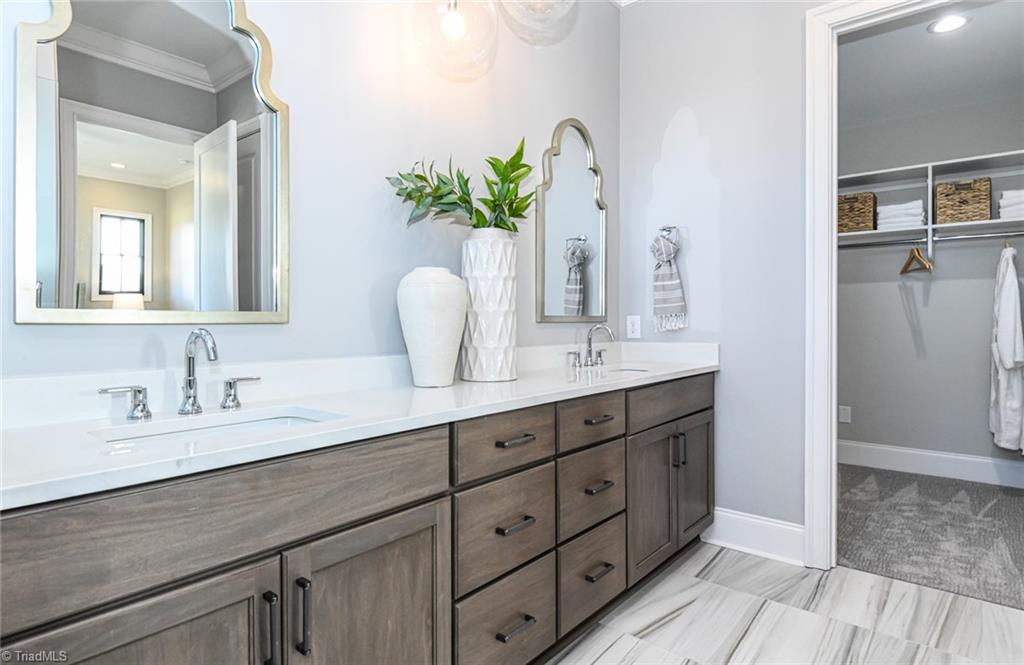 2917 Hayden Park Lane