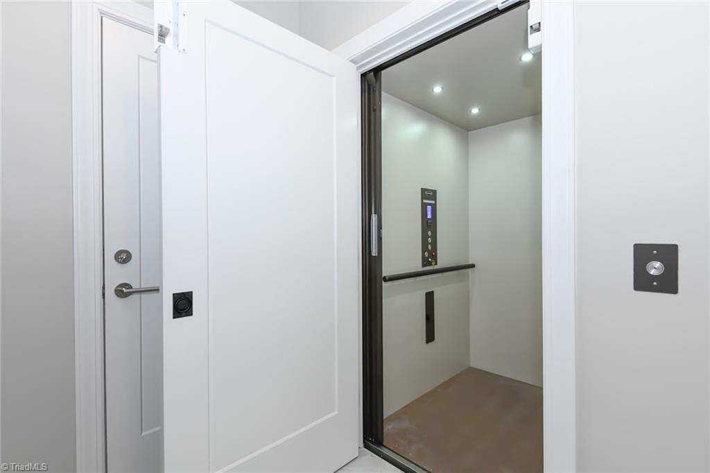 2917 Hayden Park Lane