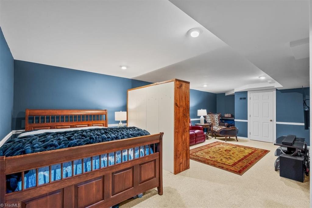 1111 New Hampshire Drive