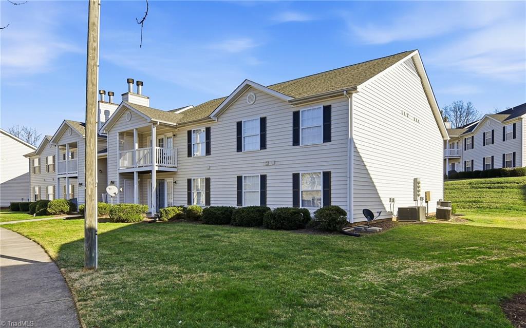 7129 Friendly Avenue # D