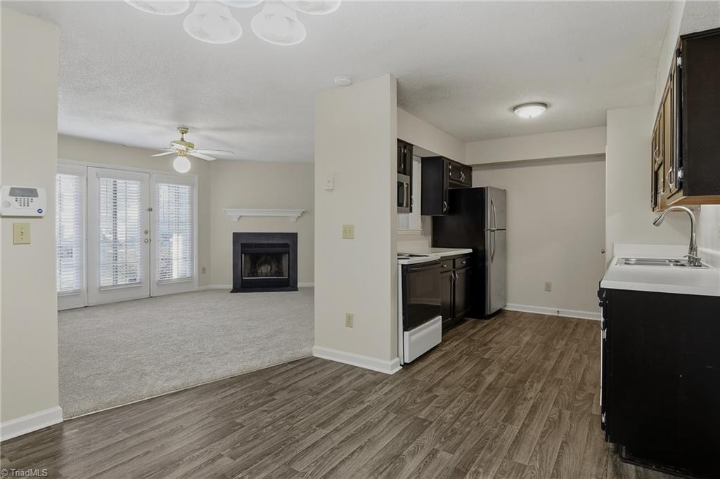 7129 Friendly Avenue # D
