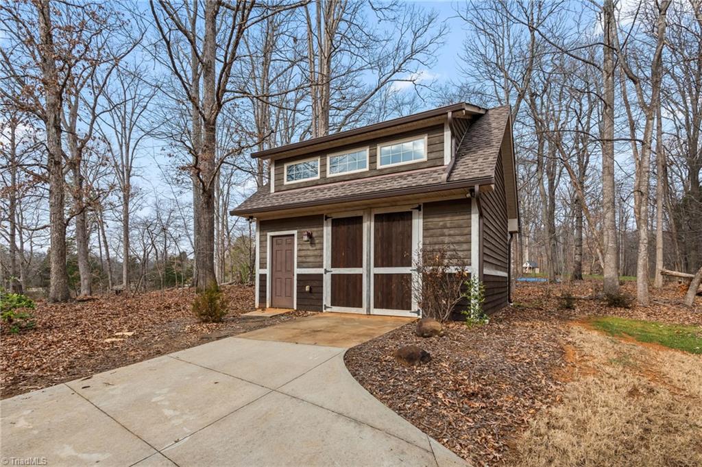 3554 Finch Farm Road