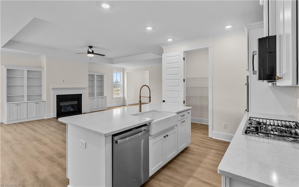 5600 Penguin Drive
