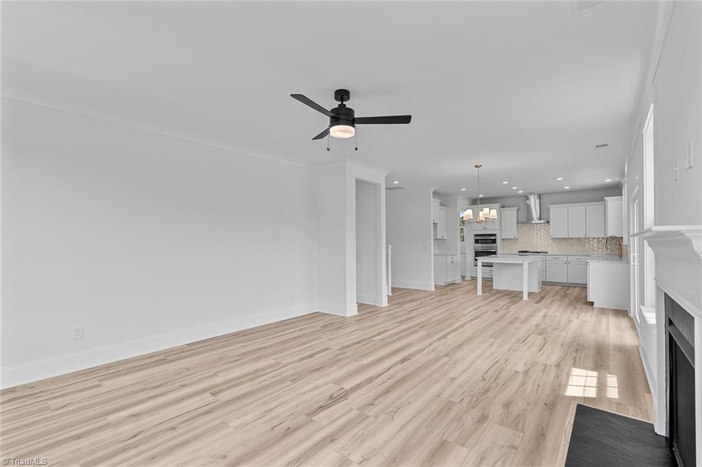 8601 Lemur Lane
