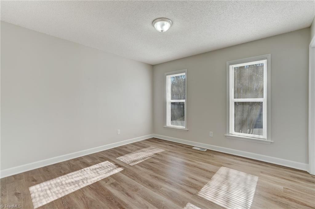 265 Braeburn Drive, Winston-Salem