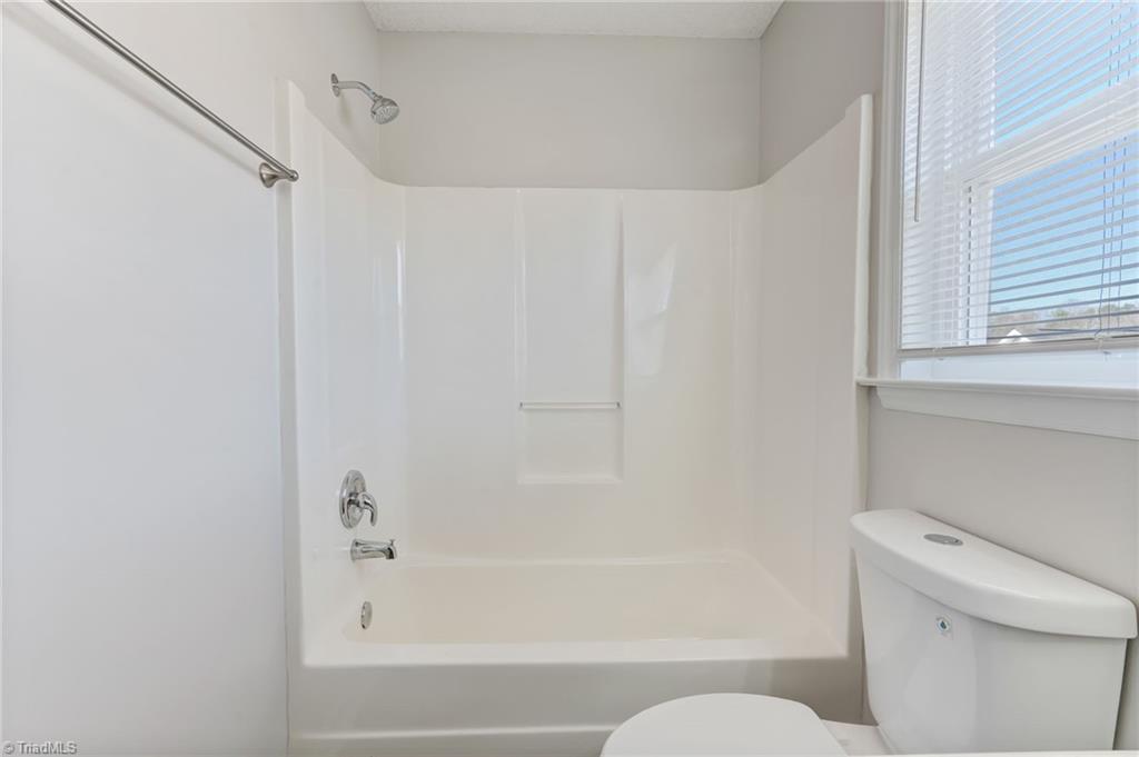 265 Braeburn Drive, Winston-Salem