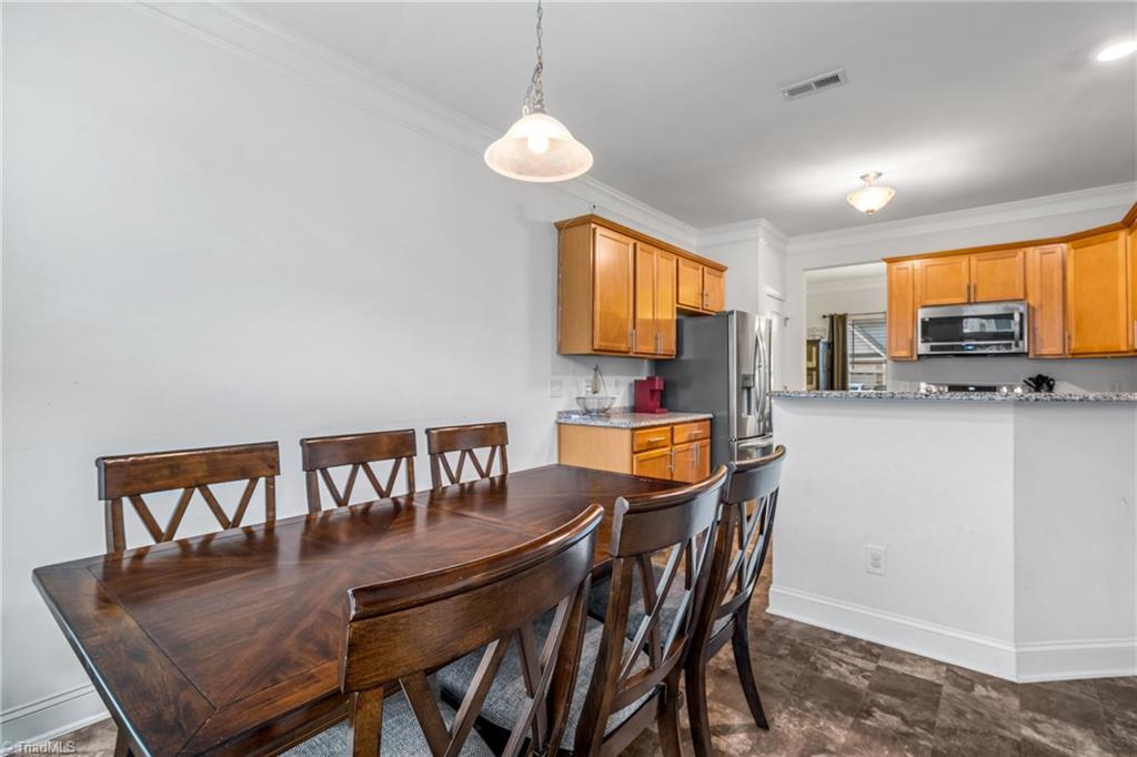 2211 Talon Drive, McLeansville