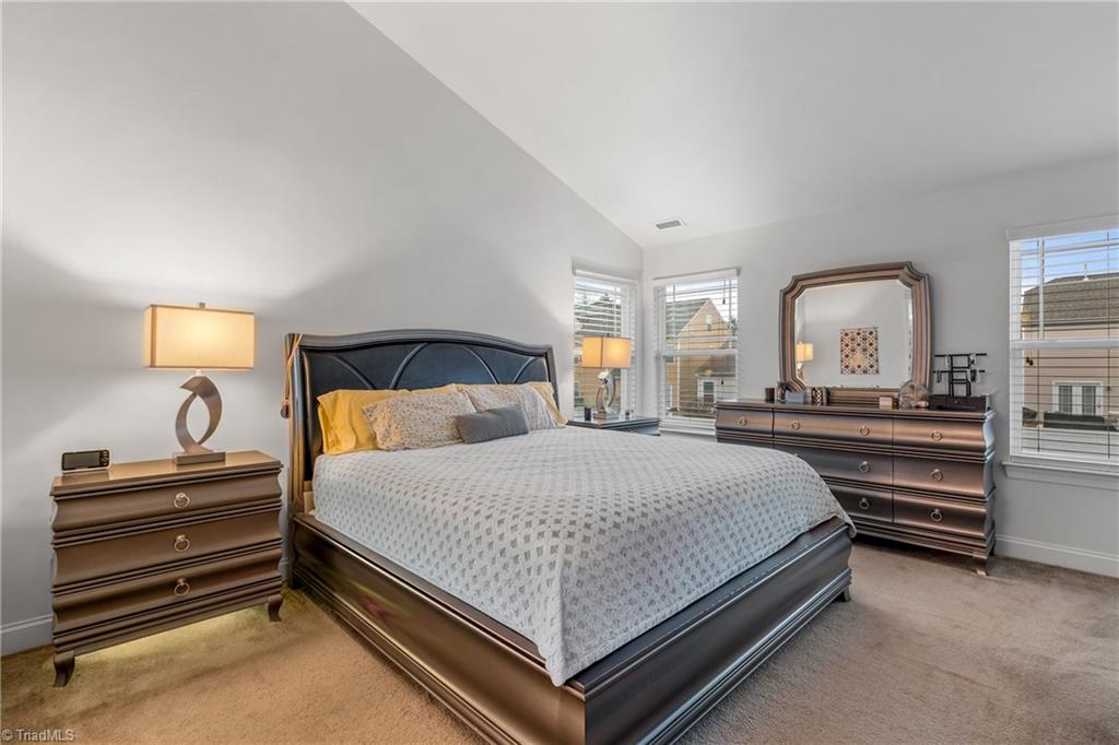 2211 Talon Drive, McLeansville