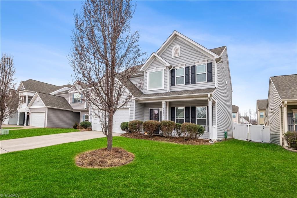 2211 Talon Drive, McLeansville