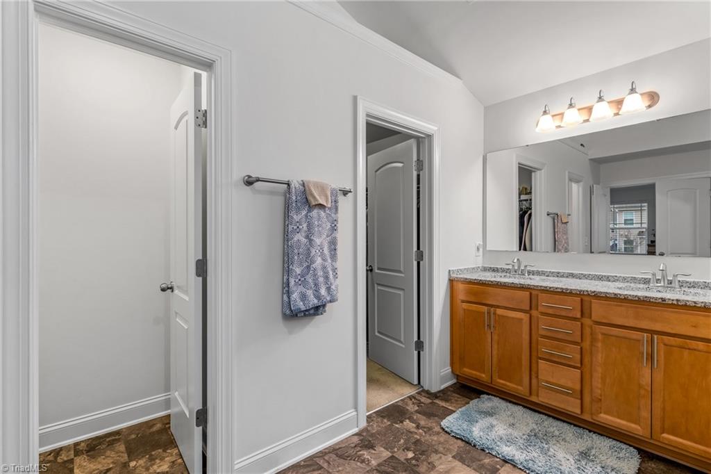 2211 Talon Drive, McLeansville