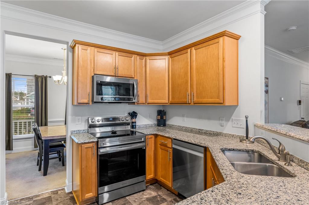 2211 Talon Drive, McLeansville