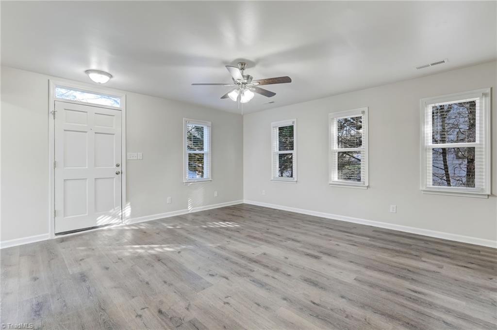 4324 Walnut Hollow Drive, Winston-Salem