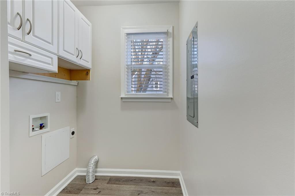 4324 Walnut Hollow Drive, Winston-Salem