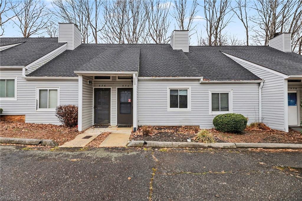 574 Brookside Court