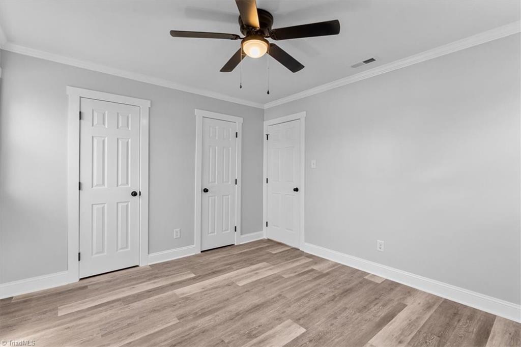 1501 Earl Drive