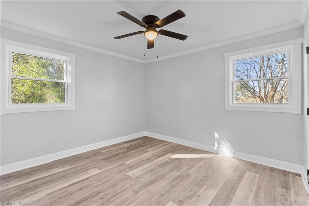 1501 Earl Drive