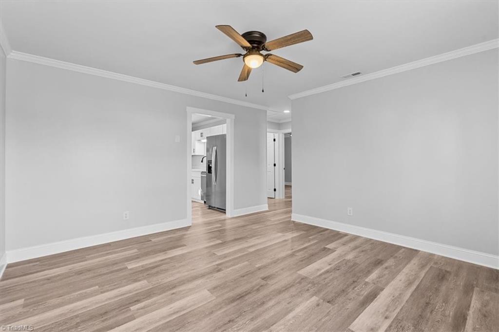 1501 Earl Drive