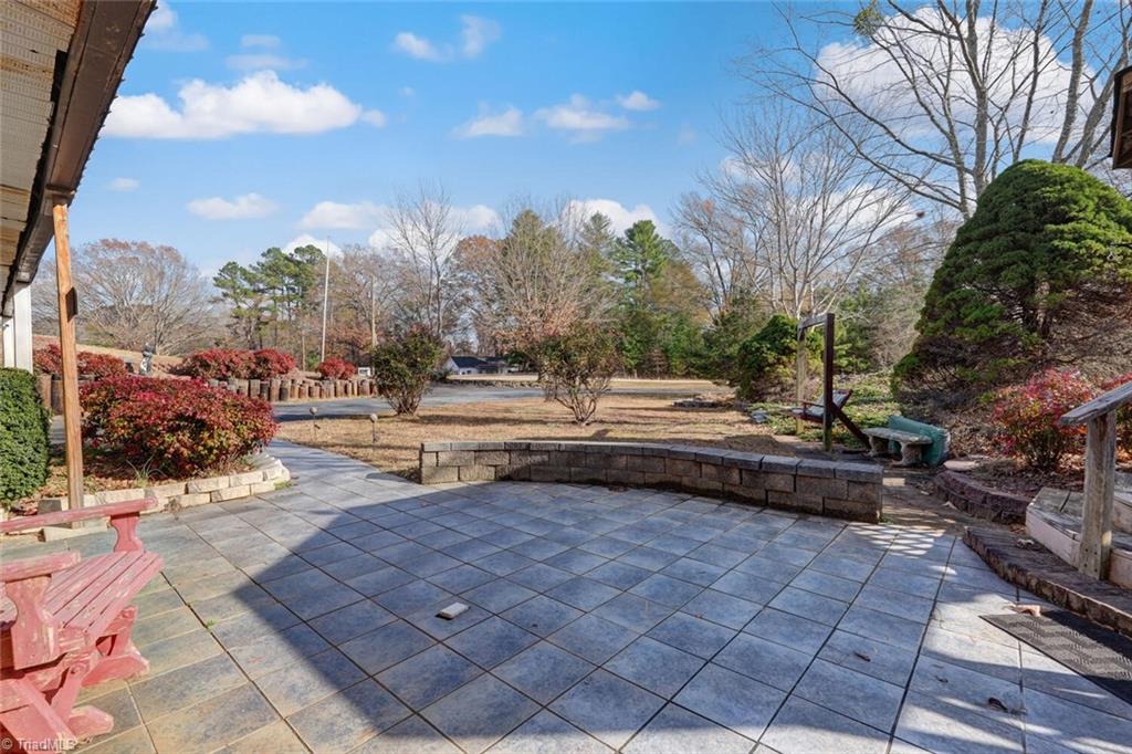 7832 Park Springs Road