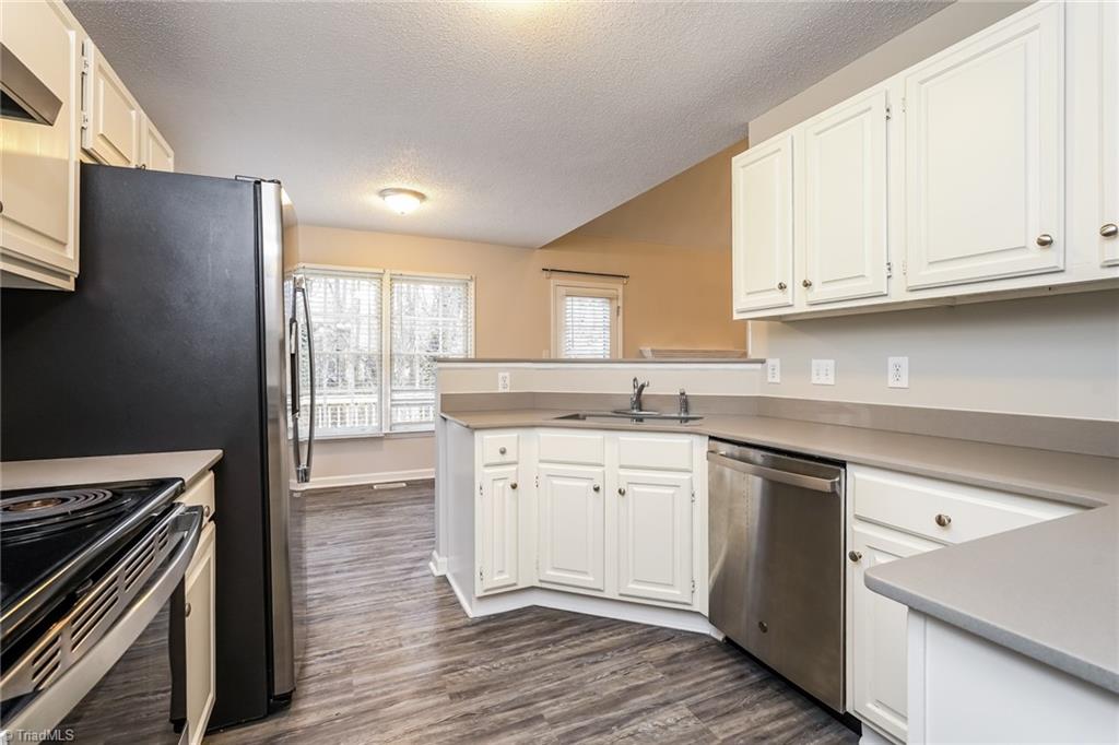 3 Archer Glen Court