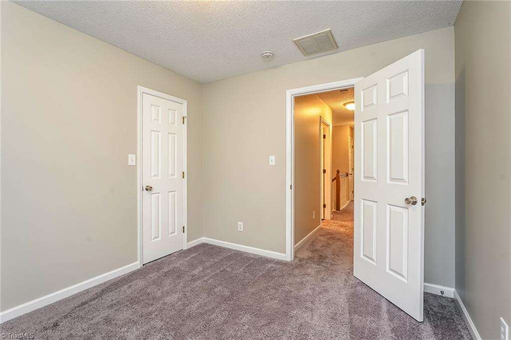 3 Archer Glen Court