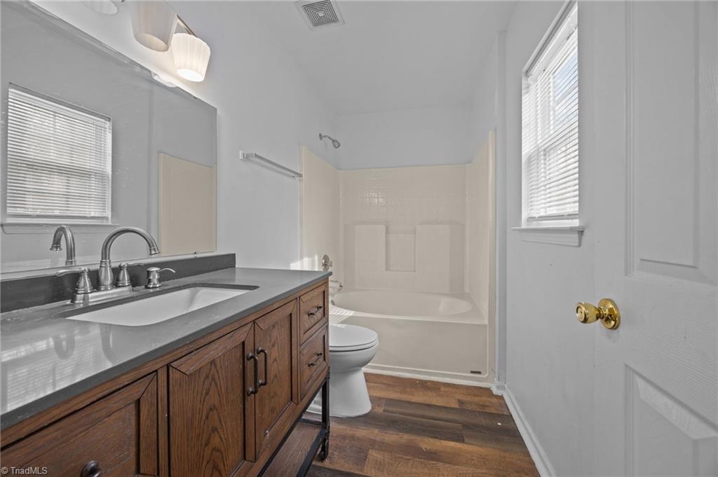 3800 Thornaby Circle, Winston-Salem