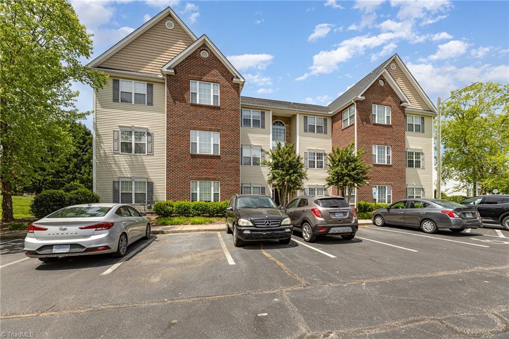 3710 Spanish Peak Drive # 2D