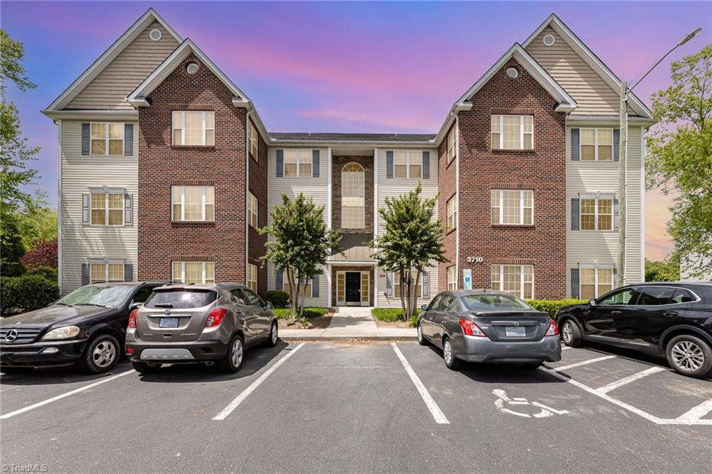 3710 Spanish Peak Drive # 2D