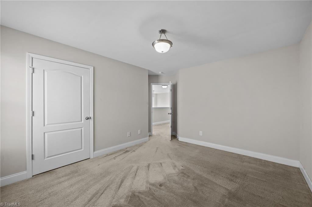 6602 Pedigree Yearling Court