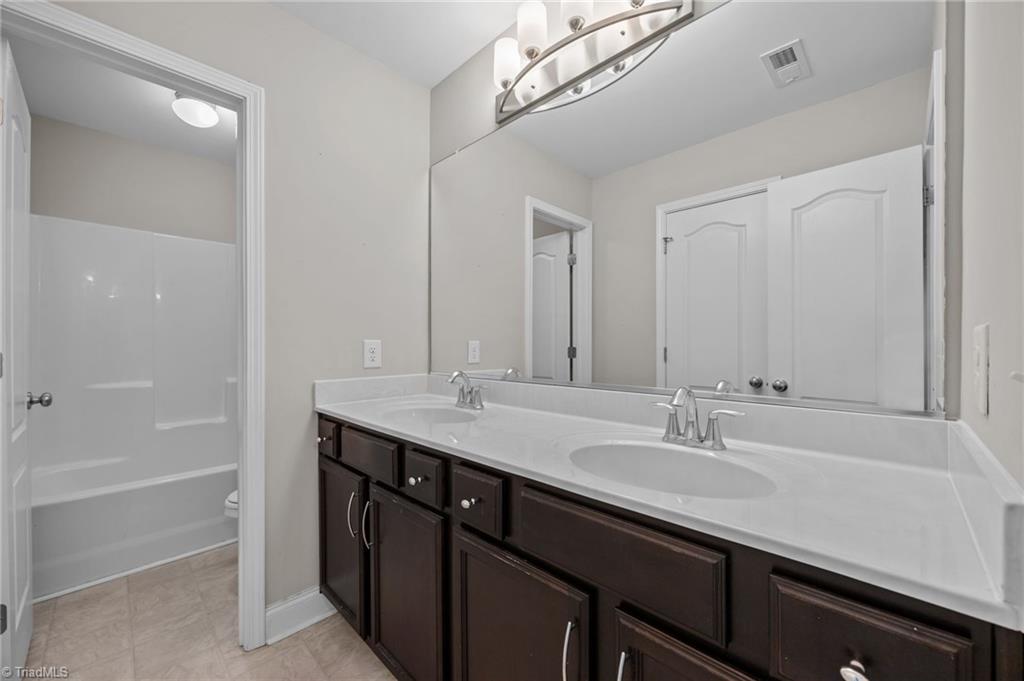 6602 Pedigree Yearling Court