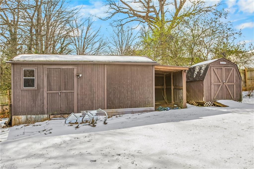 2780 Woodvale Drive, Winston-Salem