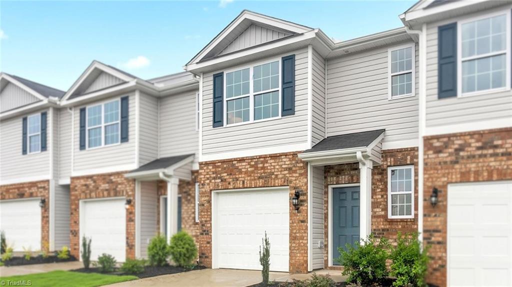 1703 Komondor Trail