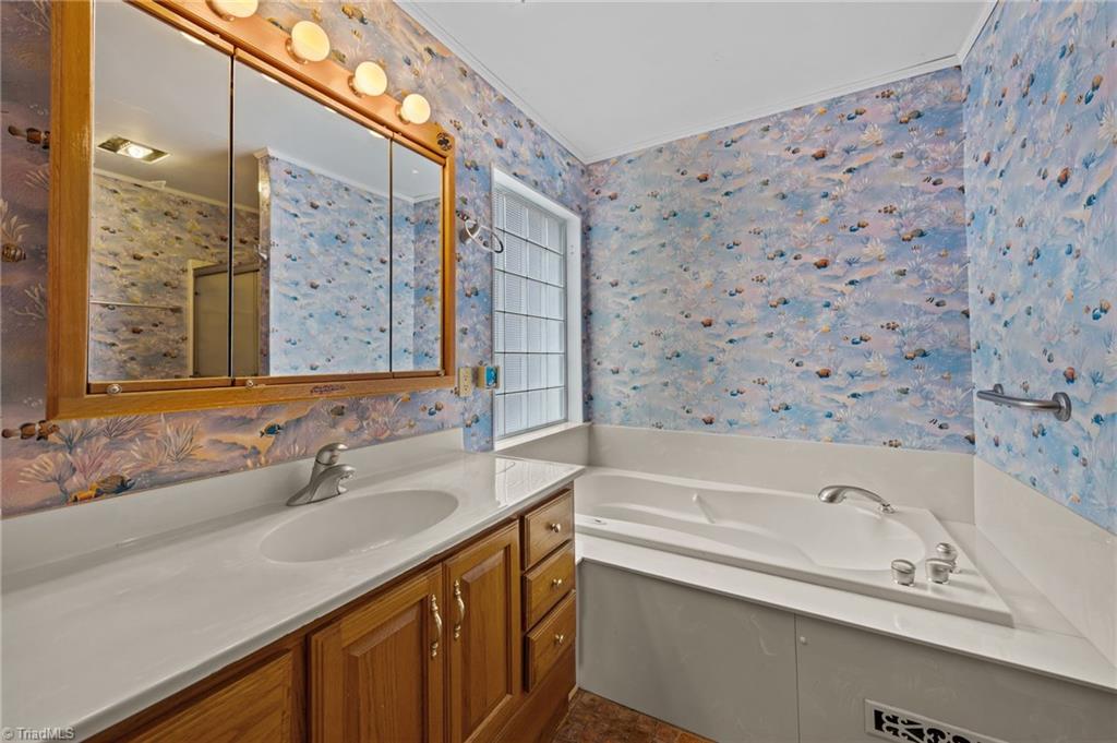 1448 Spring Hill Circle