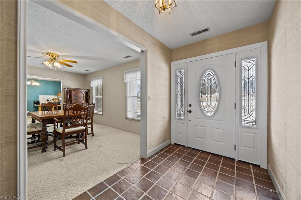 1448 Spring Hill Circle