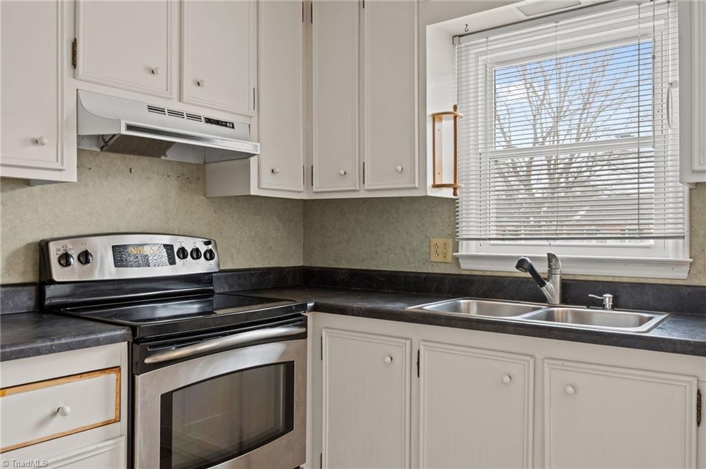 1448 Spring Hill Circle