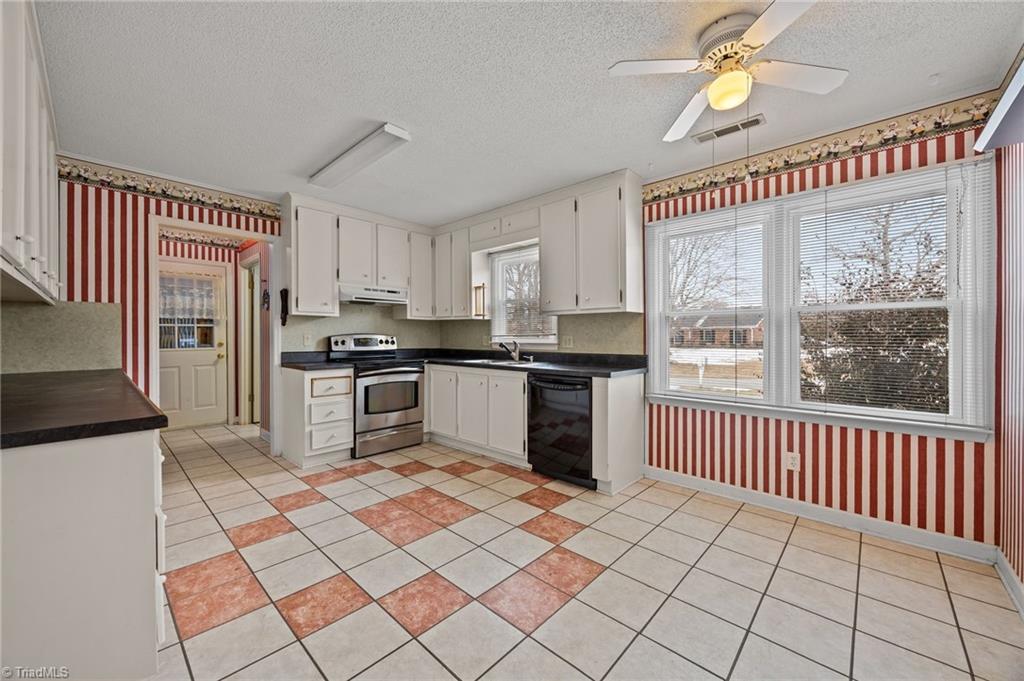 1448 Spring Hill Circle