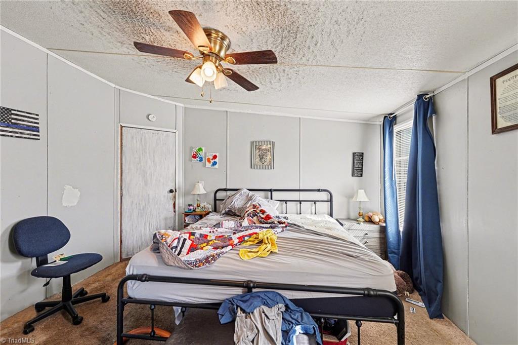 1160 Sandy Cross Road