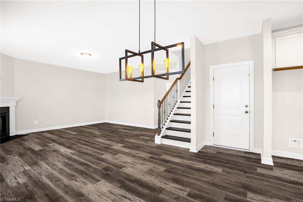 201 Obsidium Court