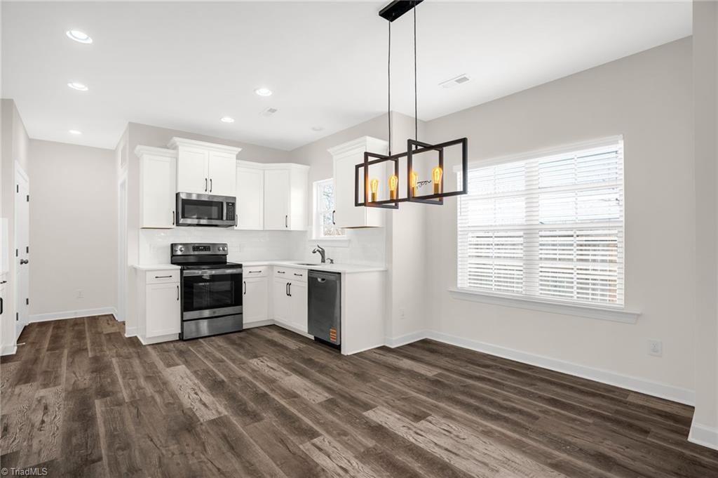 201 Obsidium Court