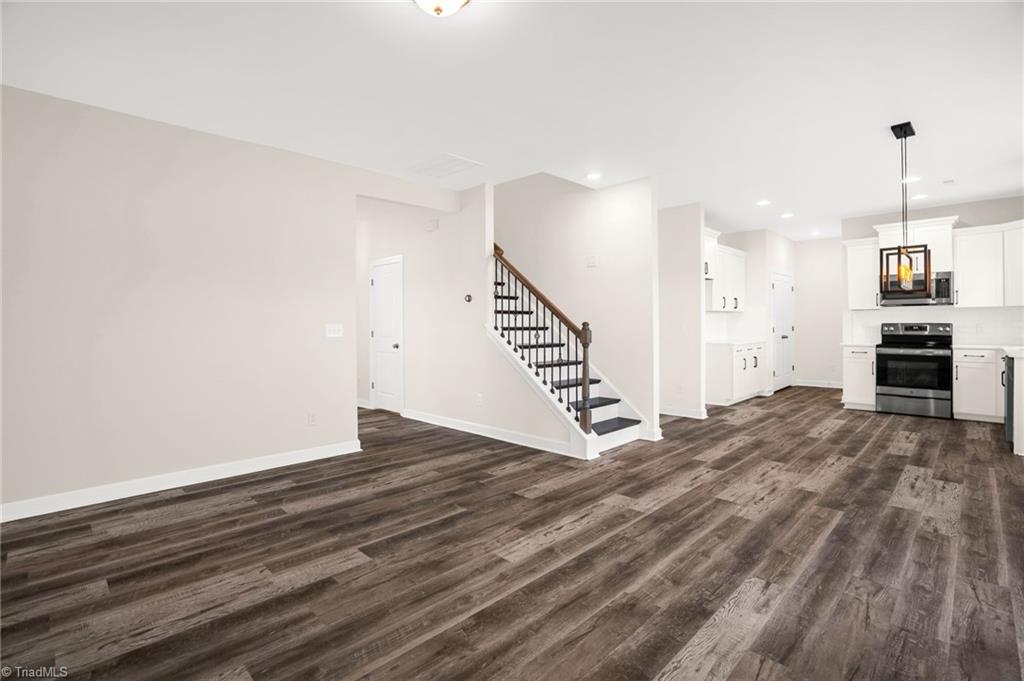 201 Obsidium Court