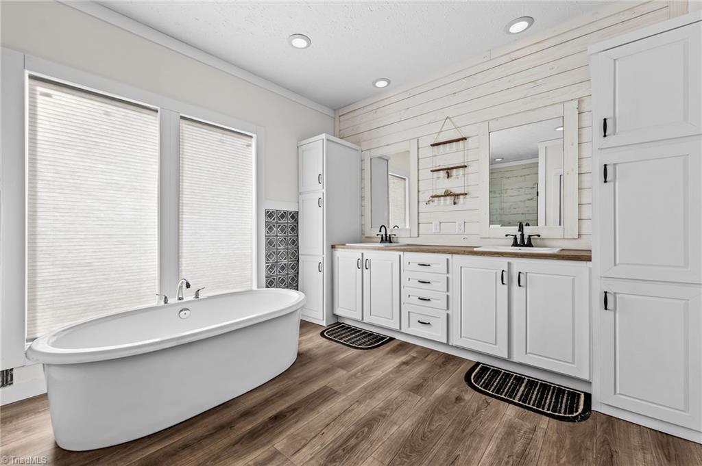 4100 Presbyterian Road