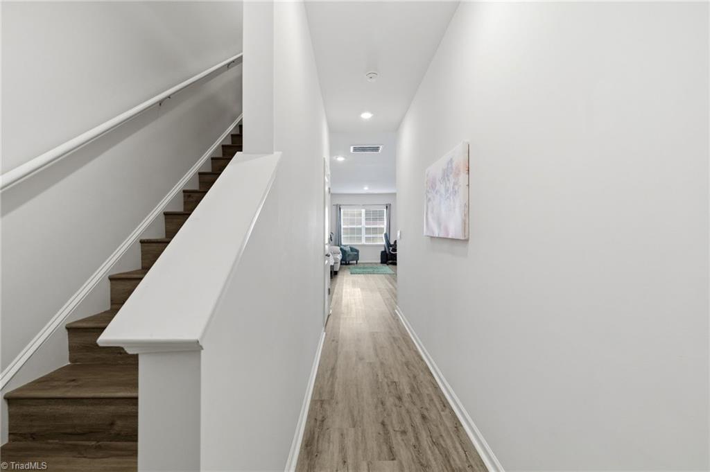 5526 Avery Drive