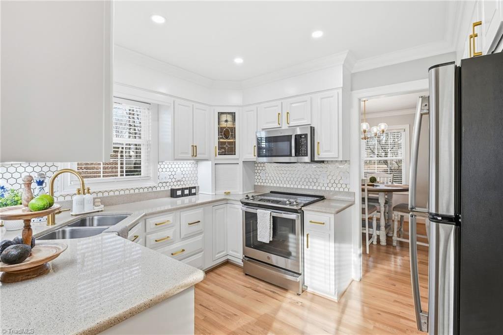 2021 Tennyson Drive