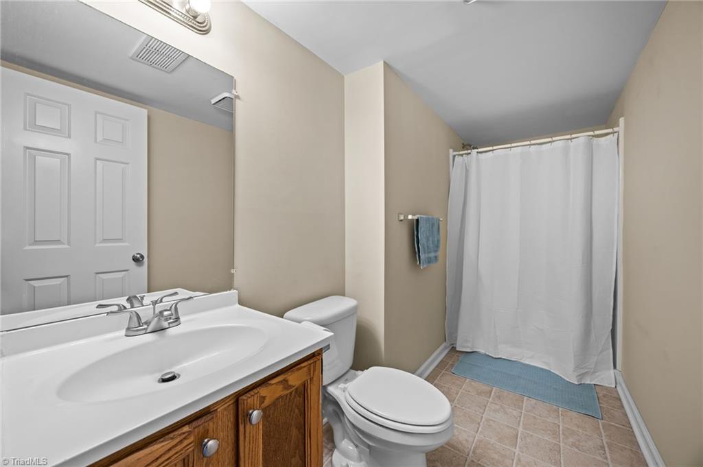 1113 Century Park Avenue