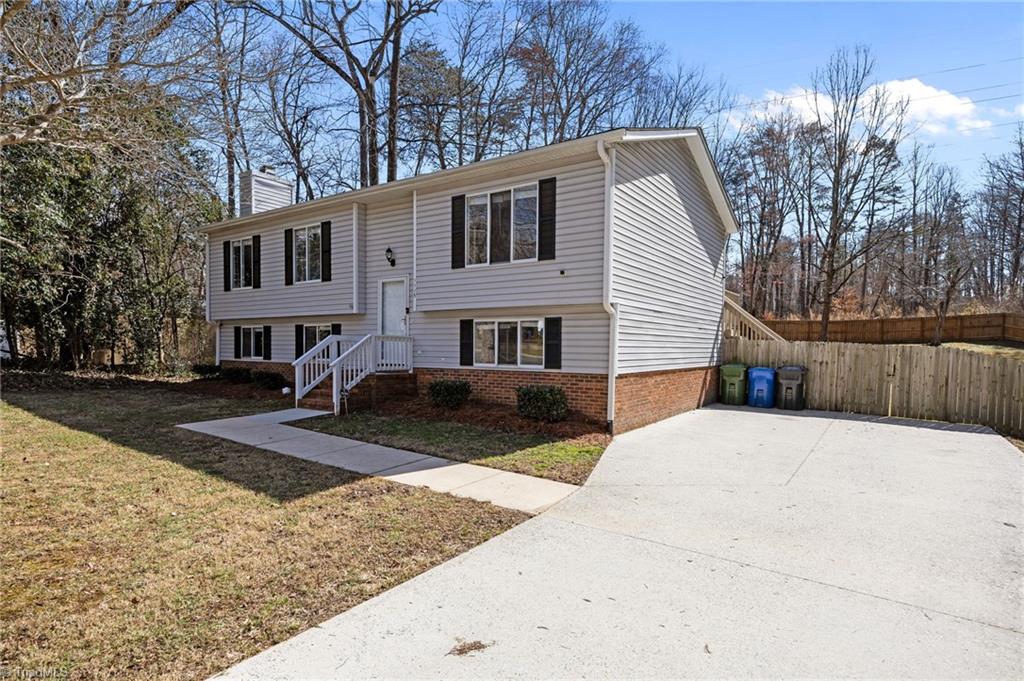 1113 Century Park Avenue