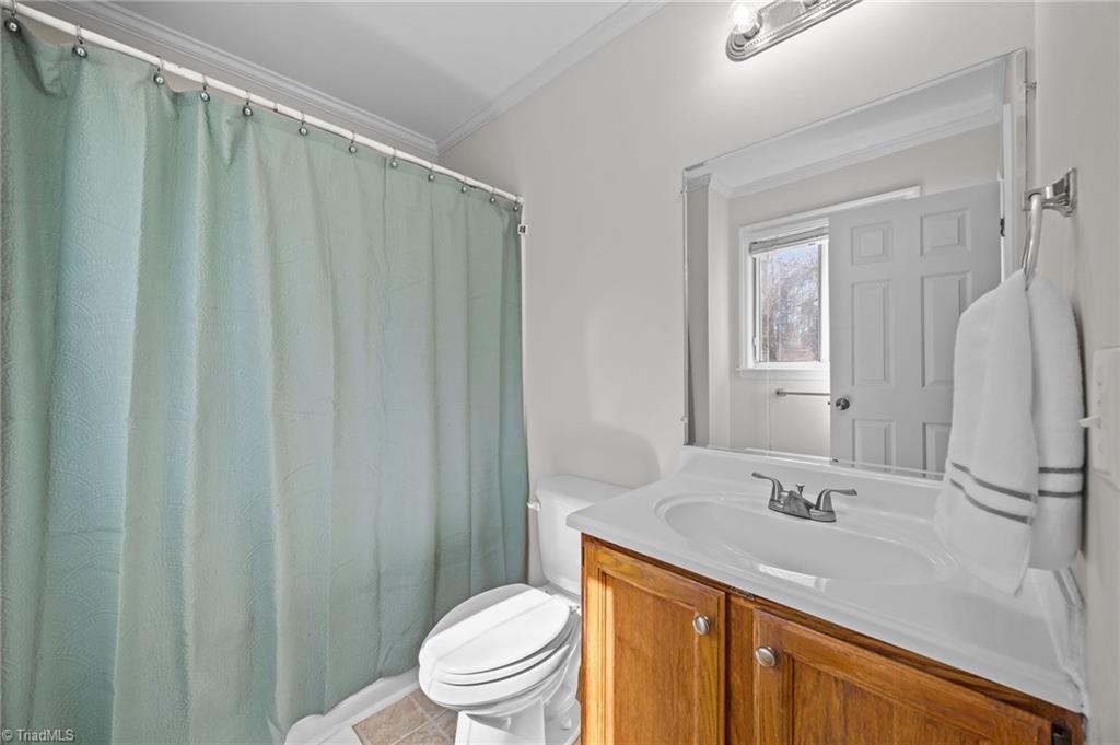 1113 Century Park Avenue