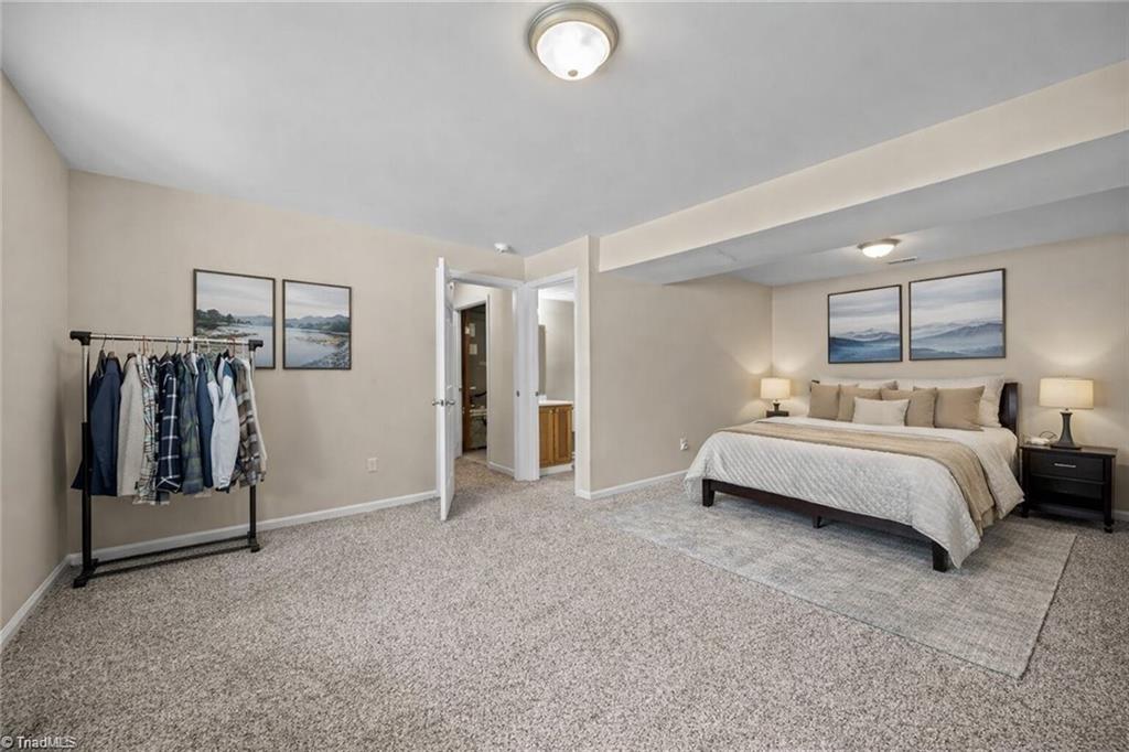 1113 Century Park Avenue