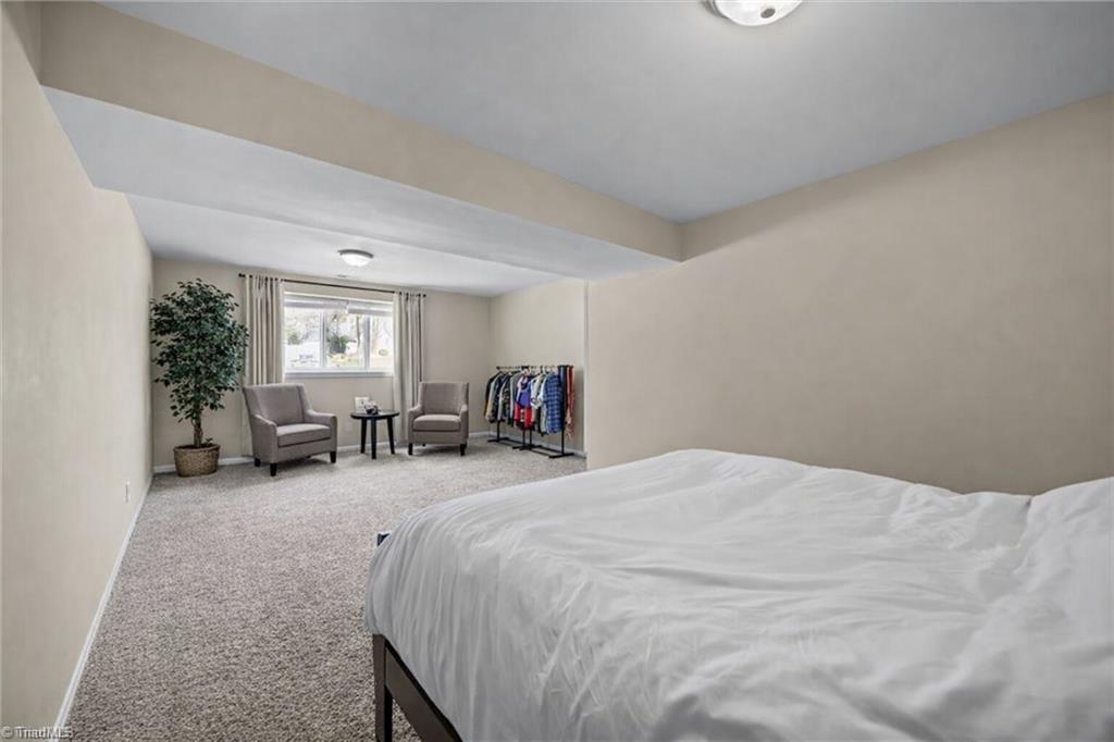 1113 Century Park Avenue