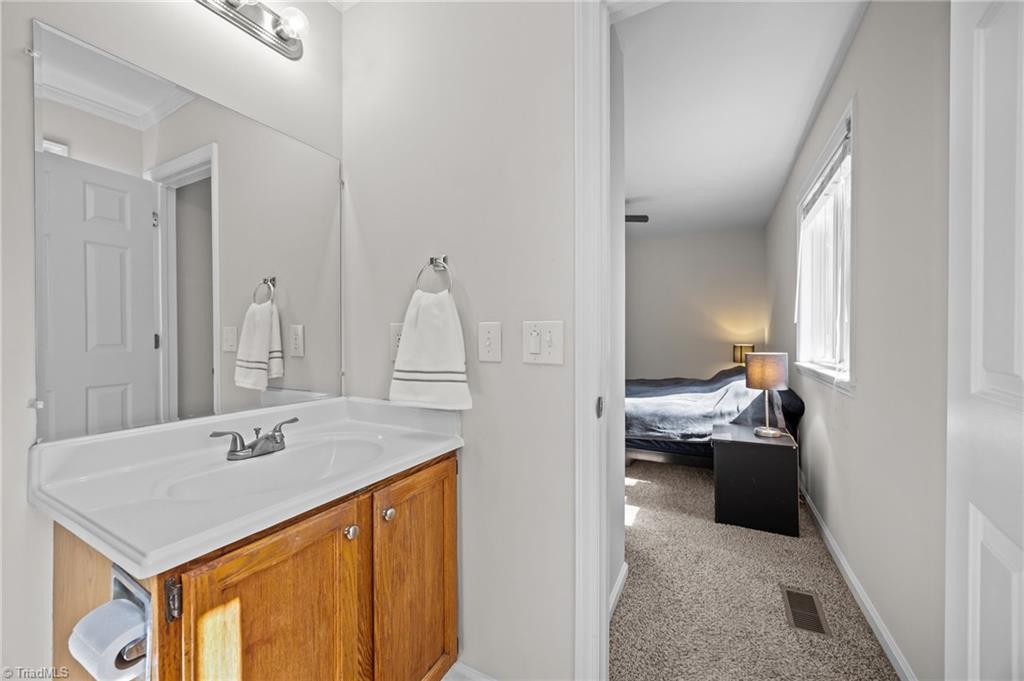 1113 Century Park Avenue