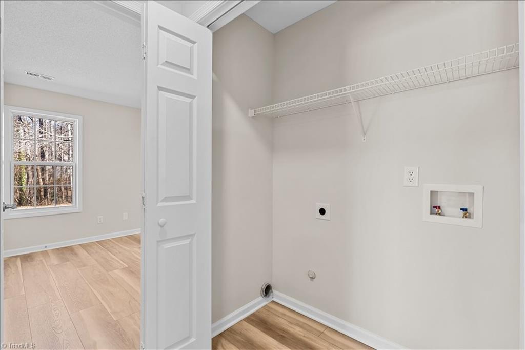 6867 Ironwood Circle