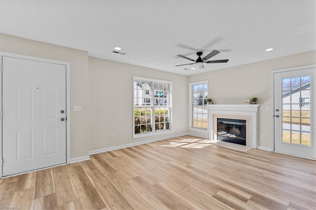 6867 Ironwood Circle